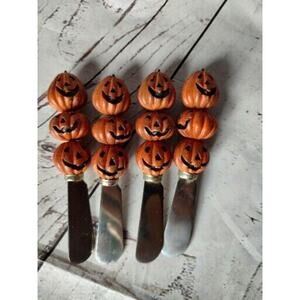 Boston warehouse pumpkin jack o lantern spreaders